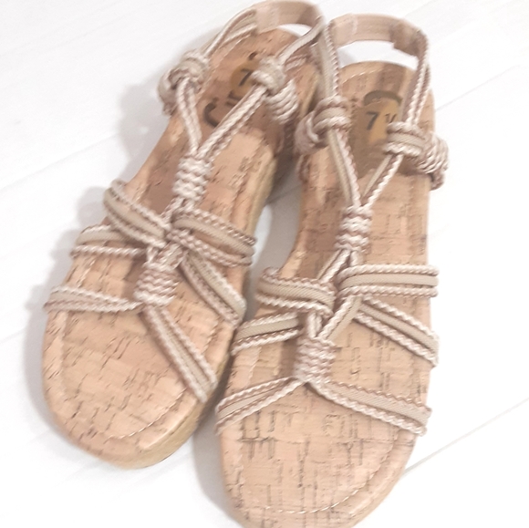 Circus by Sam Edelman Athena Espadrilles - Picture 4 of 11